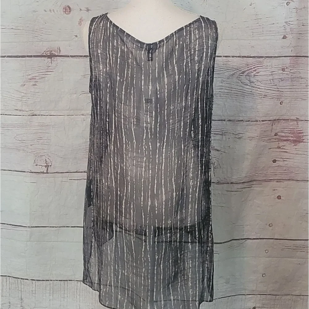 Eileen Fisher Streaky Plaid Printed Silk Crinkle Shell‎ Size Medium NWT